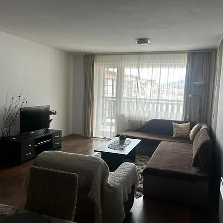 илен 433 Royal Towers 公寓 *