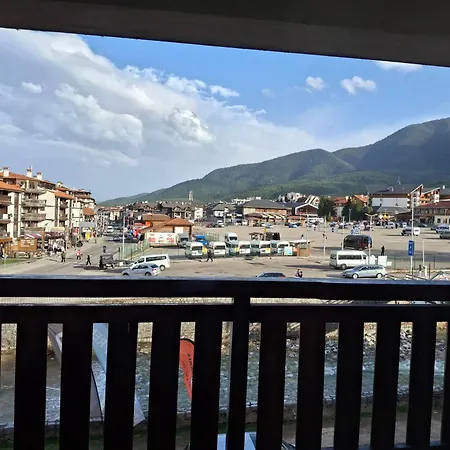 דירה илен 433 Royal Towers