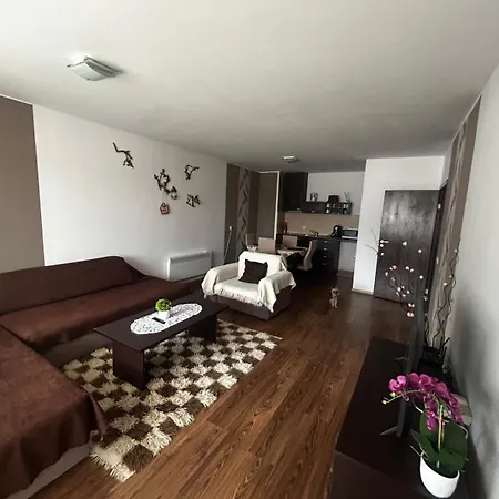 илен 433 Royal Towers Апартаменты Банско