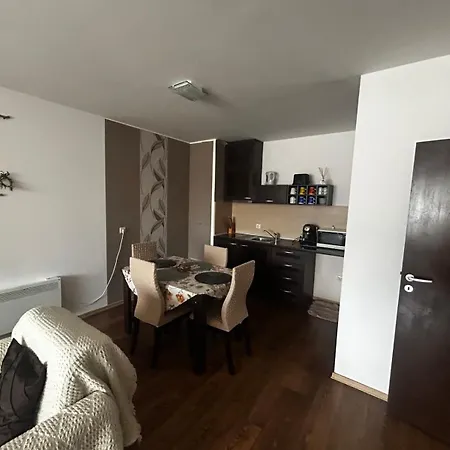 илен 433 Royal Towers * Bansko