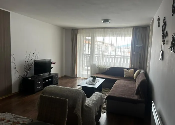 илен 433 Royal Towers Appartement *