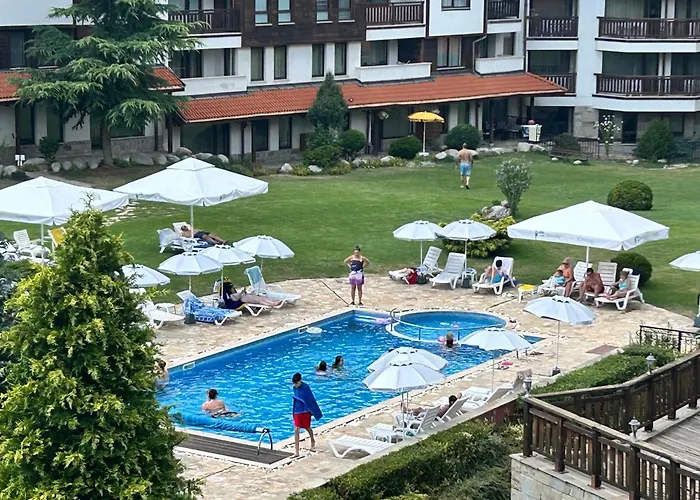 Appartement илен 433 Royal Towers