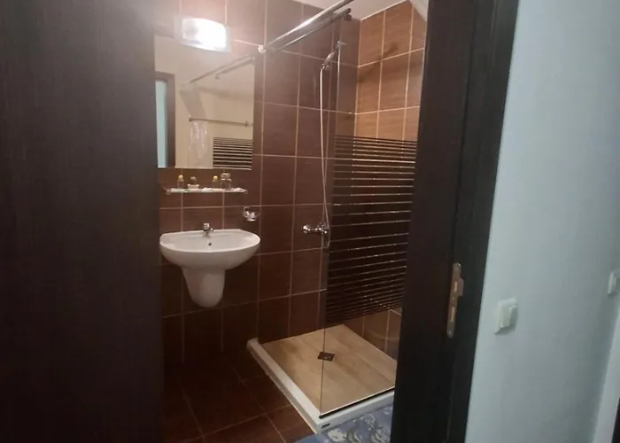 илен 433 Royal Towers *