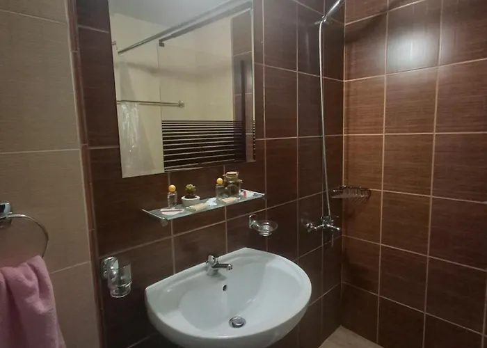 илен 433 Royal Towers Appartement